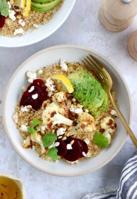 Avocado, beet and roasted cauliflower bowl with goat cheese is a simple healthy and nourishing meal, halfway between a salad and a warm bowl.