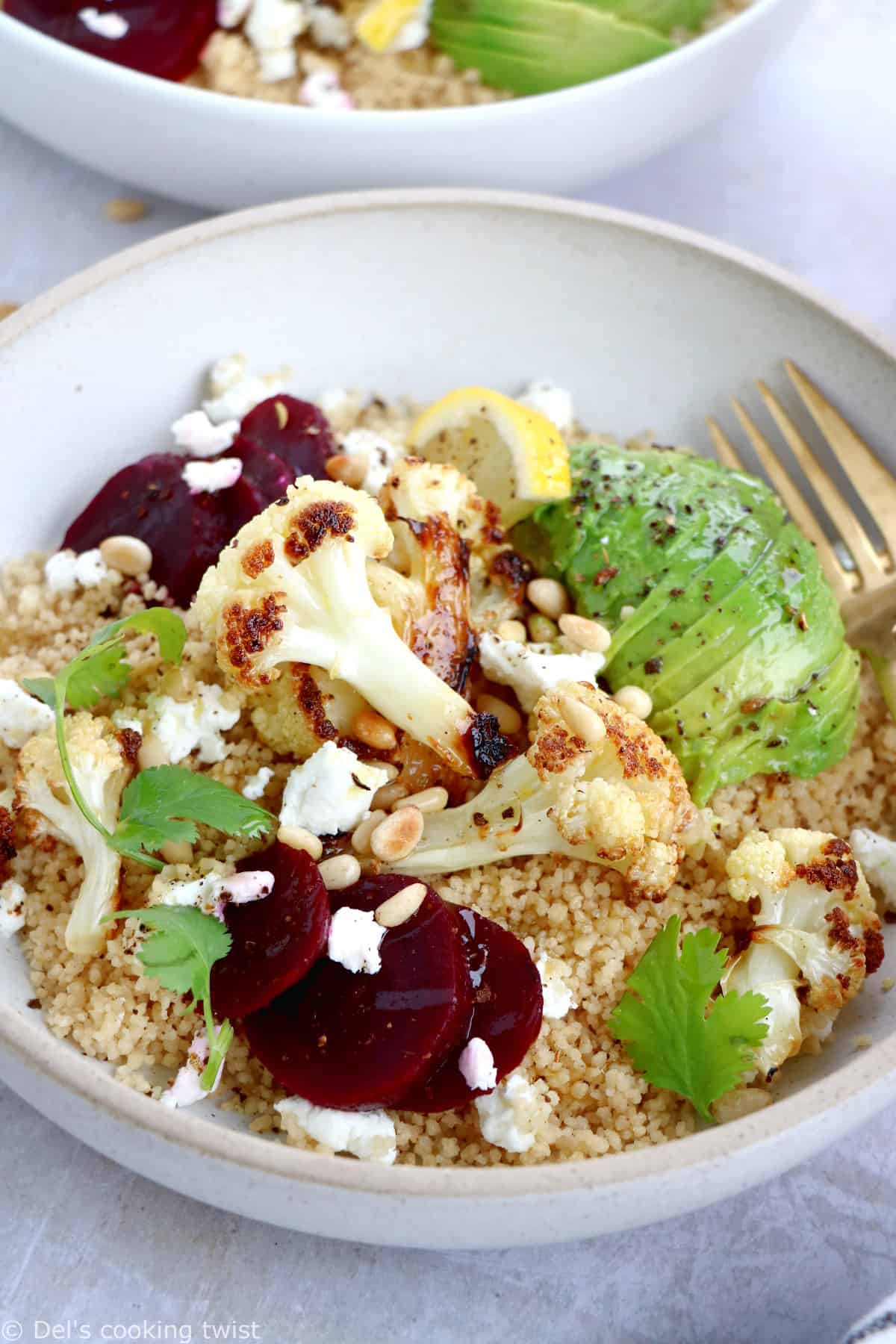 Avocado, beet and roasted cauliflower bowl with goat cheese is a simple healthy and nourishing meal, halfway between a salad and a warm bowl.