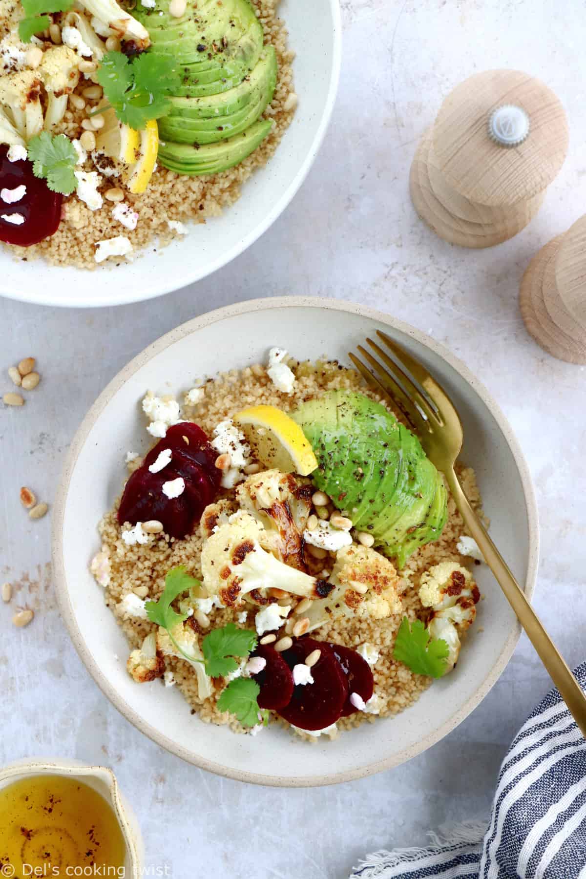 Avocado, beet and roasted cauliflower bowl with goat cheese is a simple healthy and nourishing meal, halfway between a salad and a warm bowl.