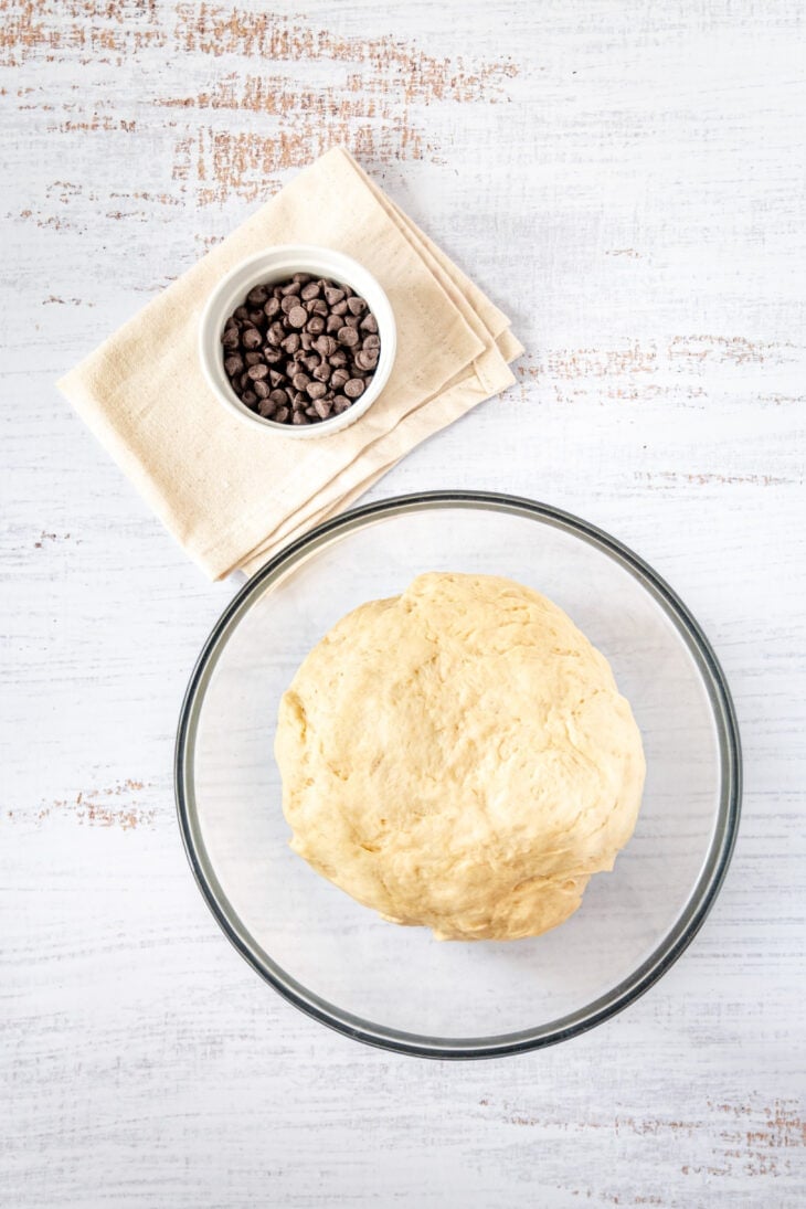 Chocolate chip vienna baguettes (also called "pains viennois", or "viennoises aux pépites de chocolat") are an easy French breakfast treat.