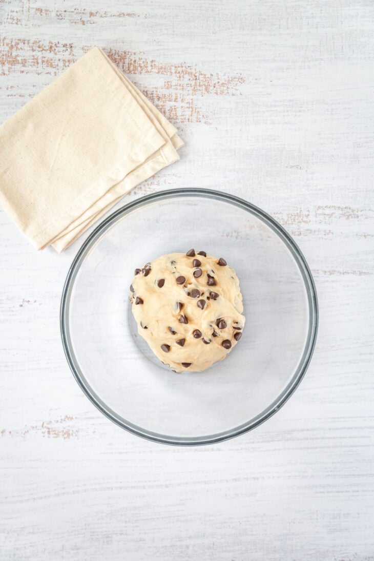 Chocolate chip vienna baguettes (also called "pains viennois", or "viennoises aux pépites de chocolat") are an easy French breakfast treat.