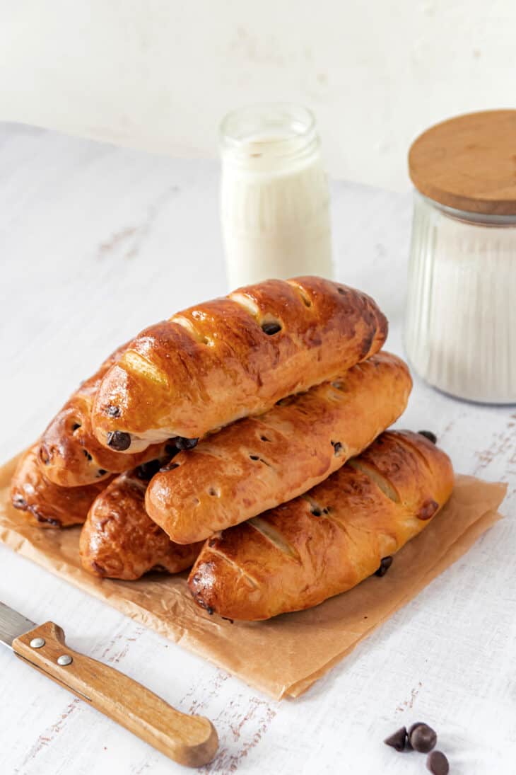 Chocolate chip vienna baguettes (also called "pains viennois", or "viennoises aux pépites de chocolat") are an easy French breakfast treat.