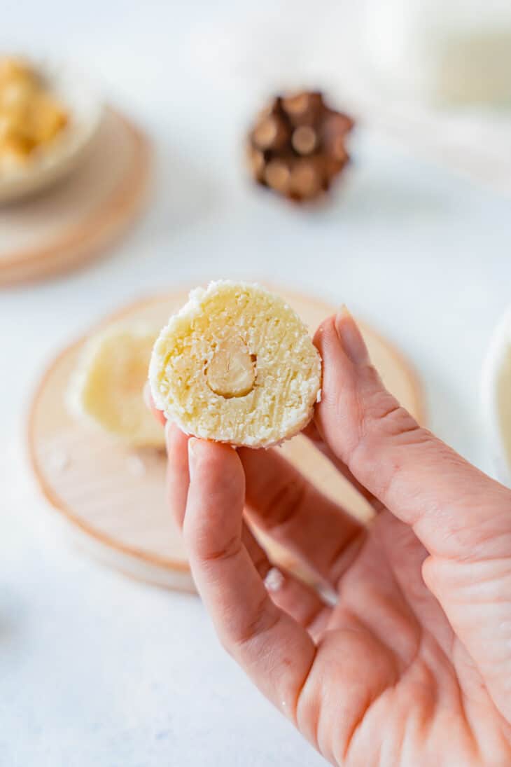 Homemade Raffaello coconut balls are some delicious no-bake coconut confections with a little hazelnut or almond in the center.