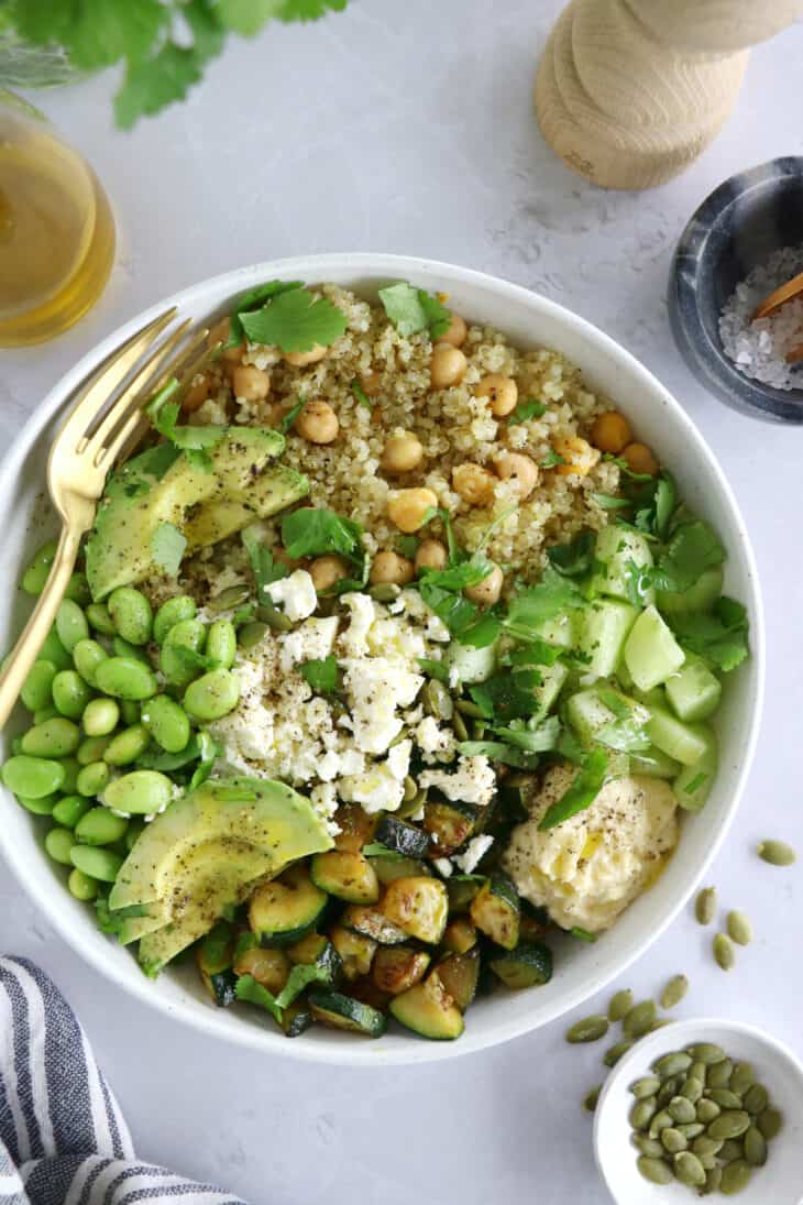 Green goddess quinoa salad is loaded with quinoa, green vegetables and protein. Quick and easy to assemble, healthy and nutritious.