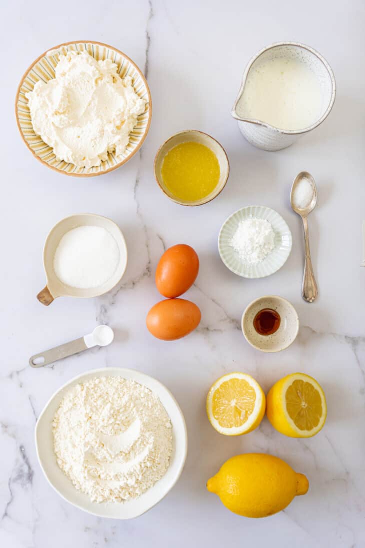 Légers, aériens et très moelleux, ces pancakes à la ricotta et au citron apportent douceur et réconfort dès le petit déjeuner.