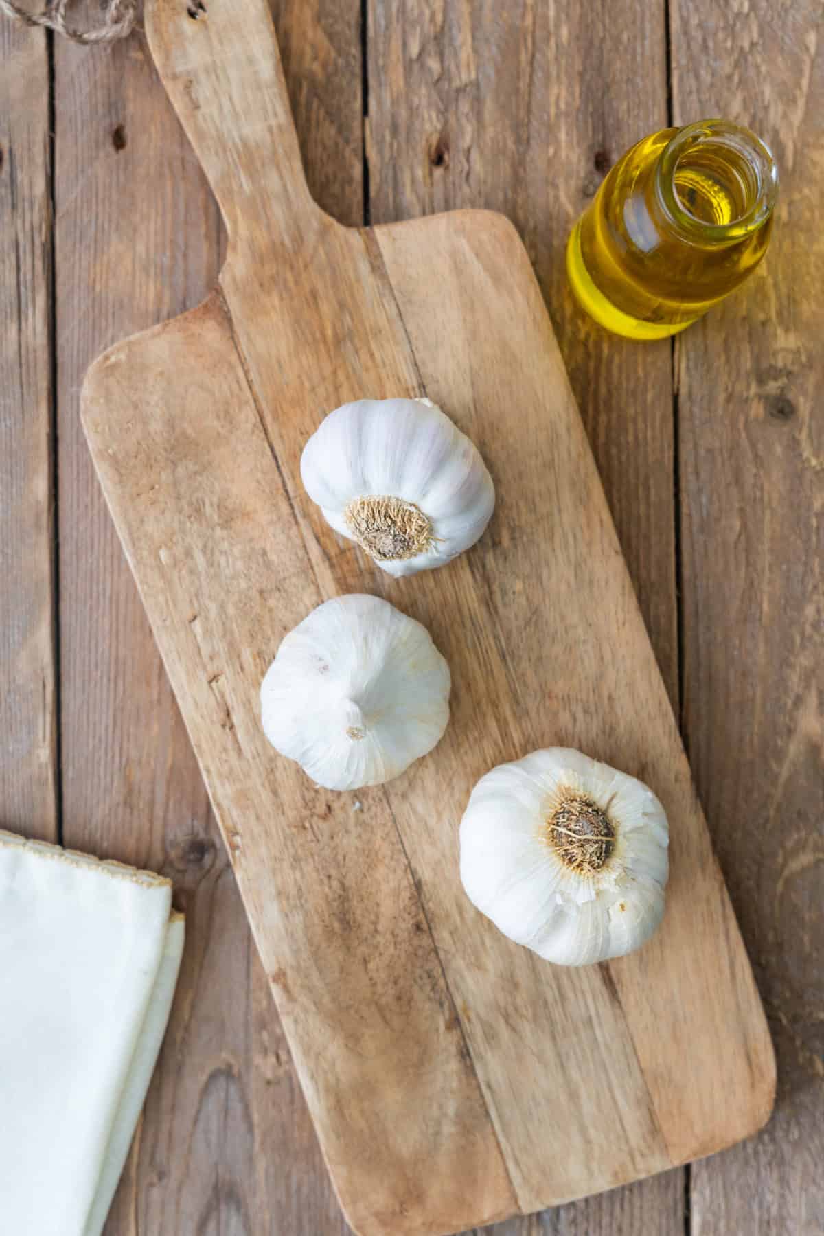 How To Roast Garlic (Roasted Garlic Recipe) Del's cooking twist