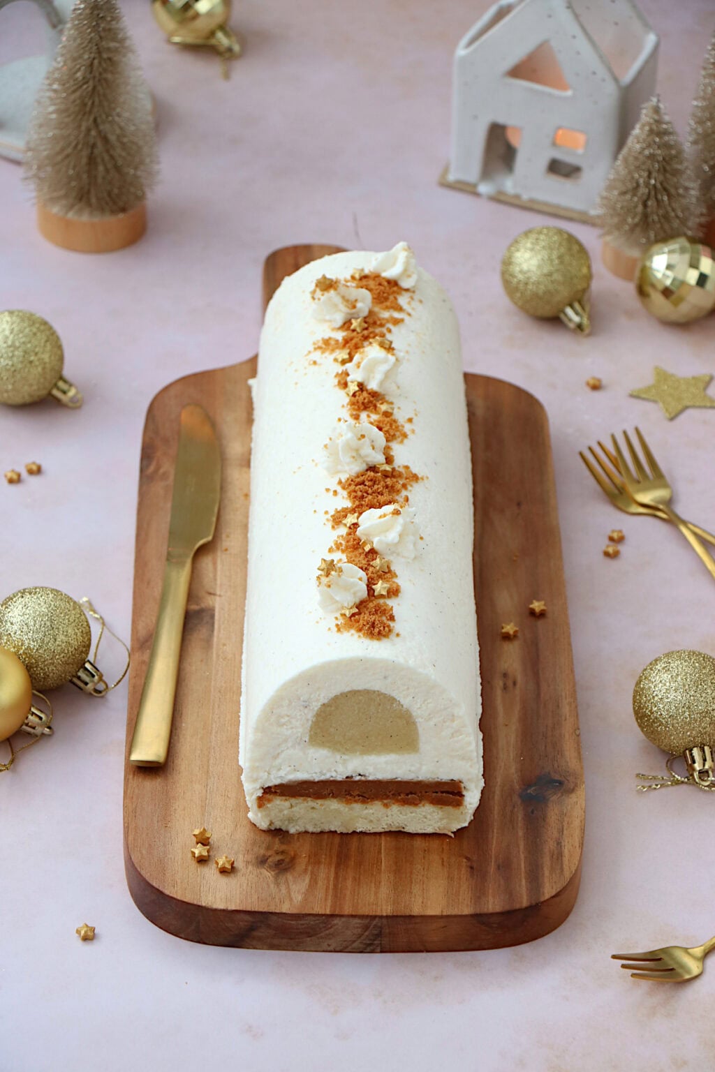 Pear Biscoff Christmas Log - Del's cooking twist