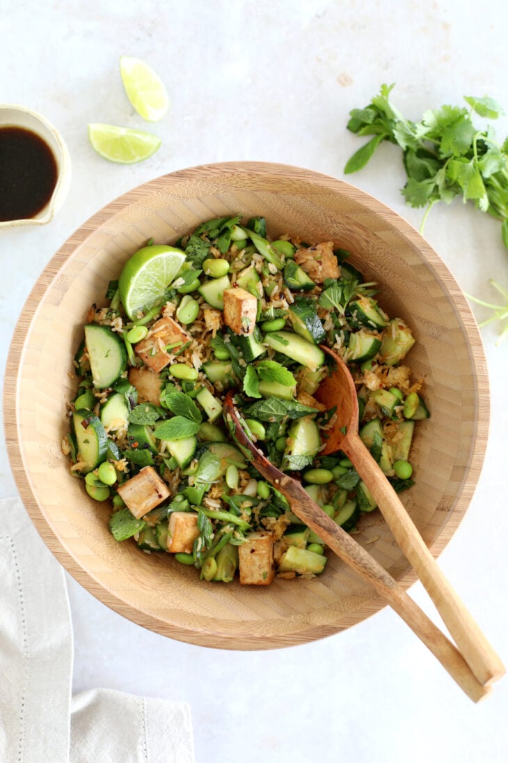 This tofu crispy rice salad makes a fantastic quick midweek meal. Vegan and gluten-free, this plant-powered salad is also very satisfying.